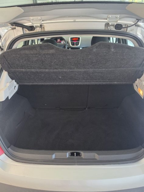 PEUGEOT 207 1.4 TU essence 75ch- 2012- Distribution neuve -Garantie 12 mois ou 15000 km