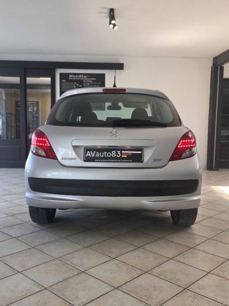PEUGEOT 207 1.4 TU essence 75ch- 2012- Distribution neuve -Garantie 12 mois ou 15000 km