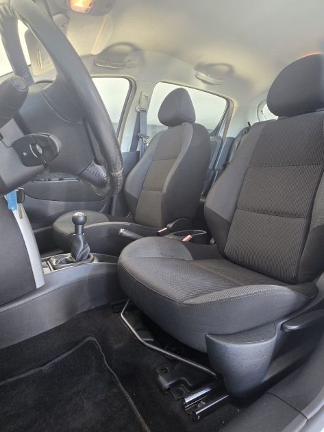 PEUGEOT 207 1.4 TU essence 75ch- 2012- Distribution neuve -Garantie 12 mois ou 15000 km