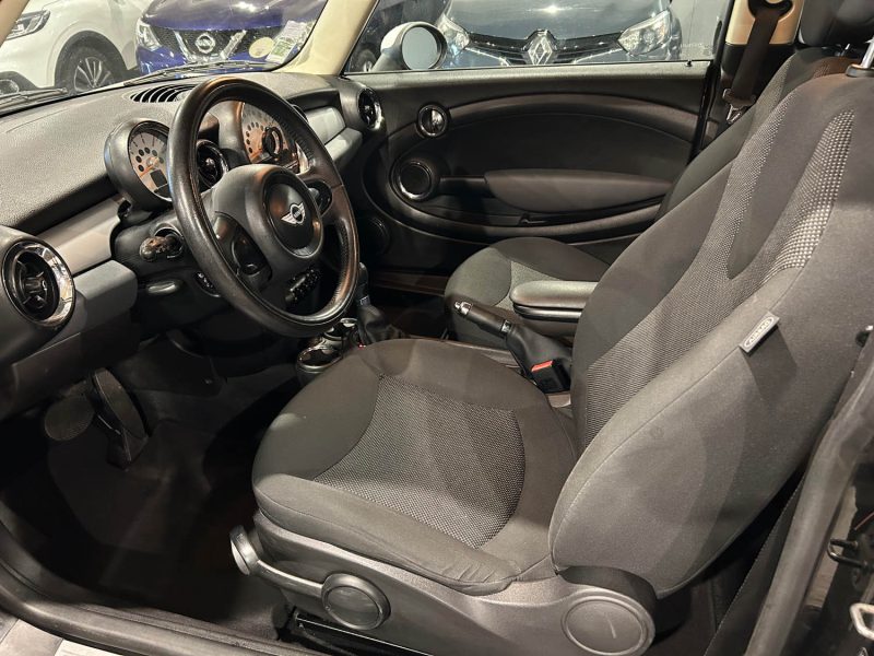 MINI COOPER  COOPER D 1.6 110CH