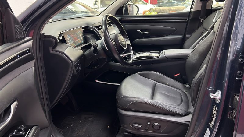 HYUNDAI TUCSON 1.6 SUV HYBRIDE ESSENCE 230cv EXECUTIVE TOIT PANORAMIQUE/1 ERE MAIN/TVA RECUPERABLE