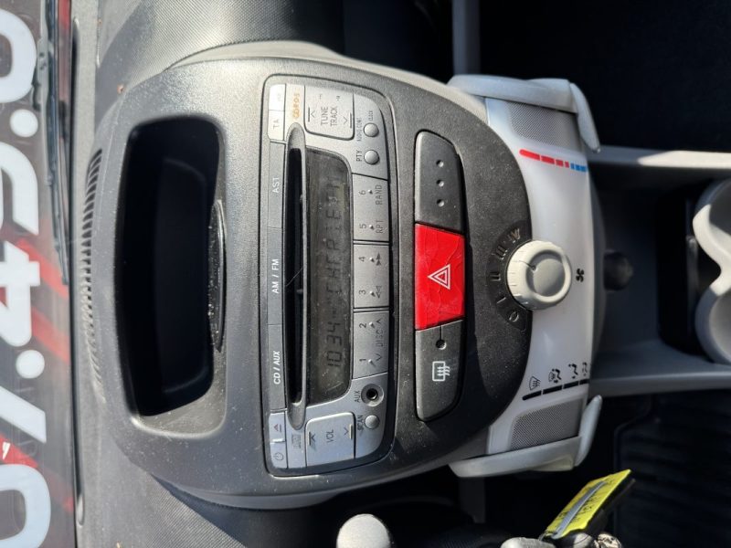 PEUGEOT 107 1.0E 12V URBAN 2008