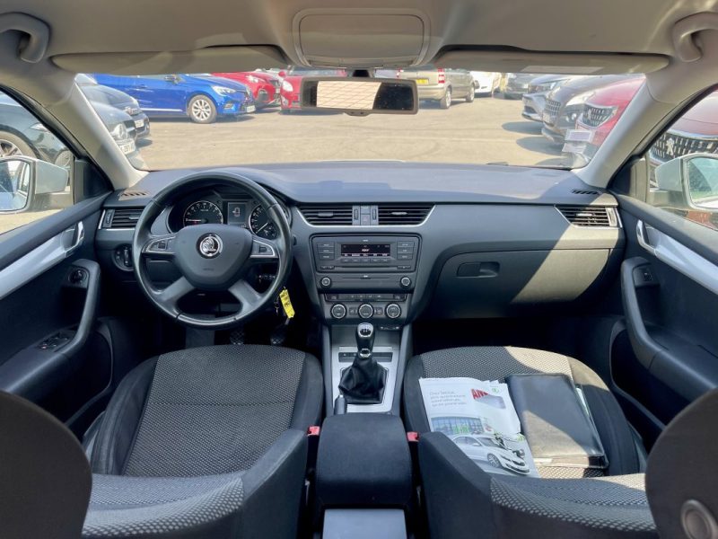 SKODA OCTAVIA 1.6 TDI 105CH GREEN TEC AMBITION 2013