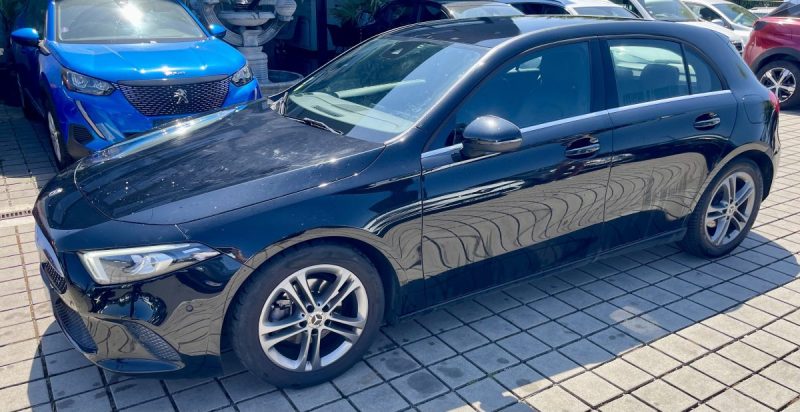 MERCEDES CLASSE A A180 D STYLE LINE 7G-DCT 2020