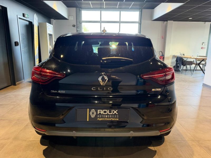 RENAULT CLIO 5 1.6 145 140 E-TECH RS LINE / ENTRETIEN RENAULT 