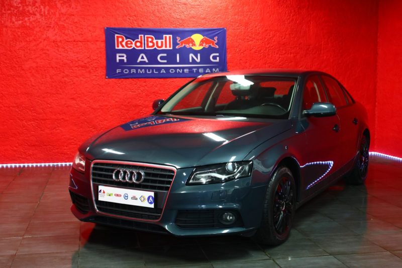 🟢 Audi A4 Berline 1.8 TFSI Attraction 120 cv Multimédia Garantie Clim Sièges chauffants