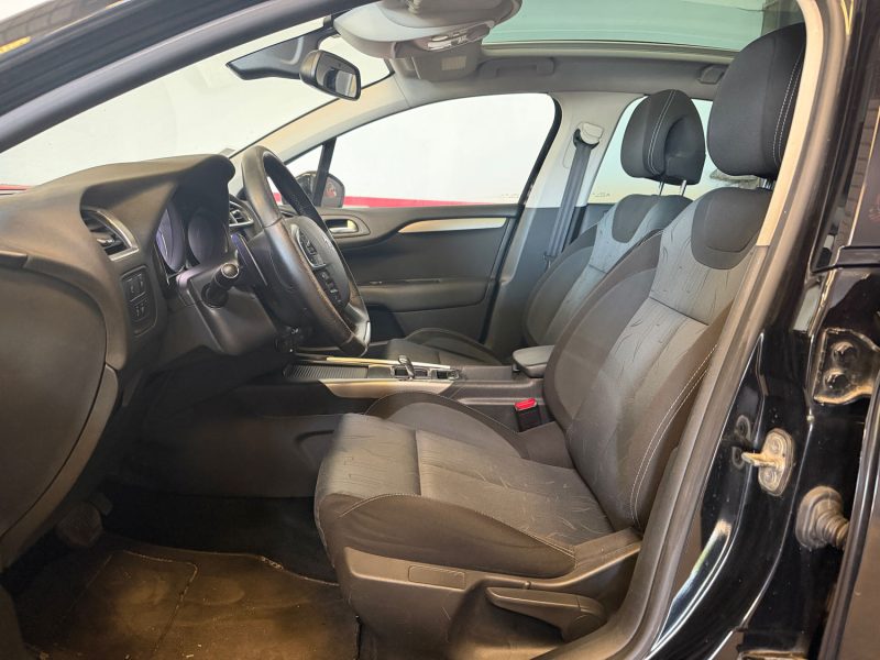 Citroën C4 II 1.6 e-HDI 110ch Airdream Confort BMP6 | Toit pano