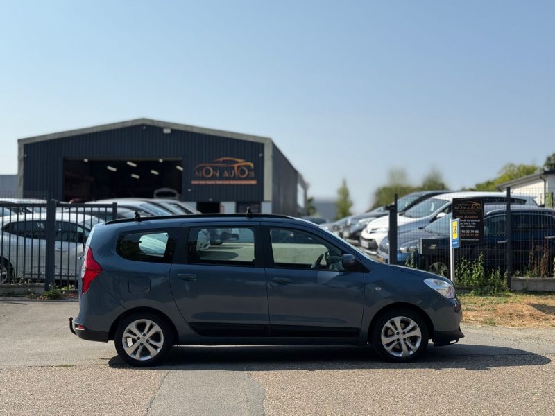 Dacia Lodgy 1.5 dCi 110 Prestige 7 Places - Bluetooth - Gps - Attelage - Révisée & Garantie 6 Mois