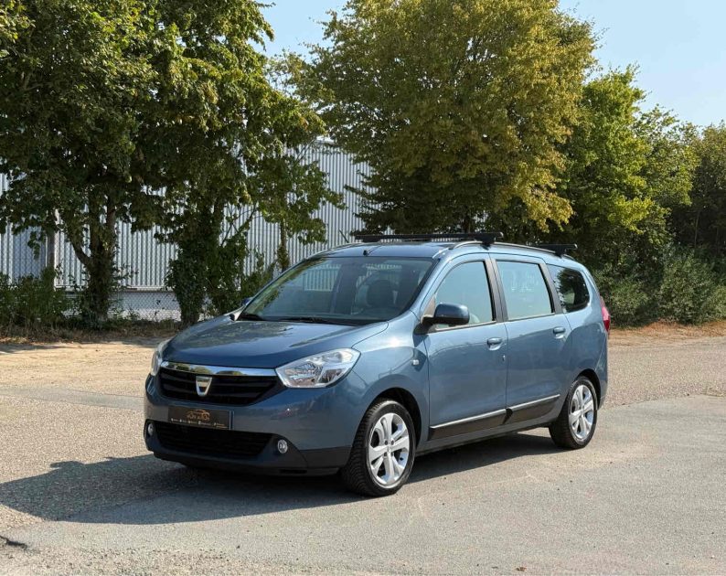 Dacia Lodgy 1.5 dCi 110 Prestige 7 Places - Bluetooth - Gps - Attelage - Révisée & Garantie 6 Mois