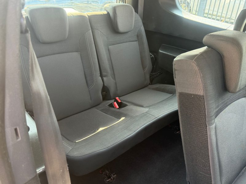 Dacia Lodgy 1.5 dCi 110 Prestige 7 Places - Bluetooth - Gps - Attelage - Révisée & Garantie 6 Mois