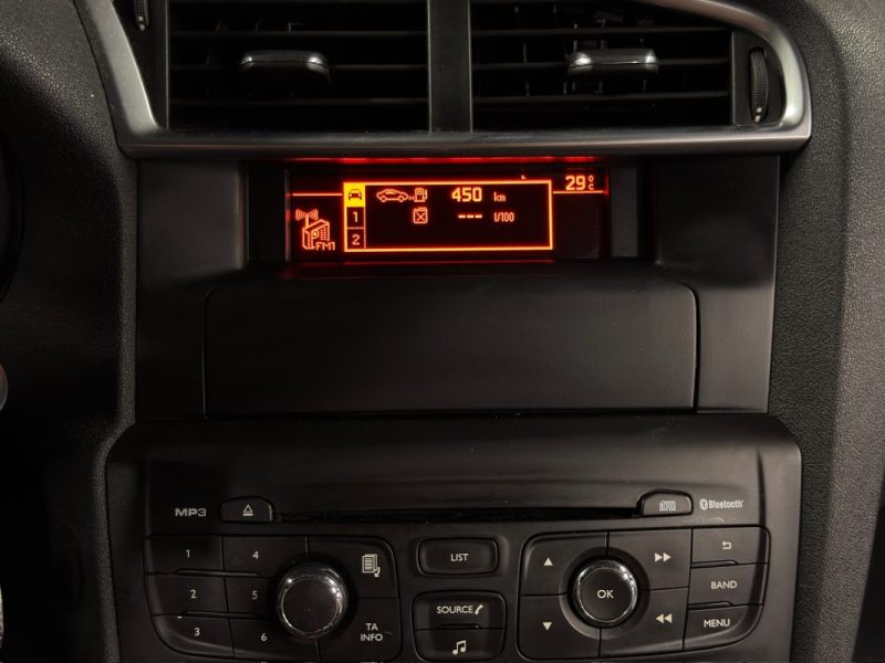 CITROEN C4 1.2 TURBO 110 Cv - CLIMATISATION / BLUETOOTH / REGULATEUR - GARANTIE 12 MOIS