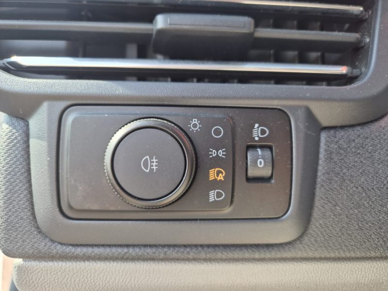 FORD TOURNEO CUSTOM 320 L2H1 2.0 ECOBLUE 150 TITANIUM 2024