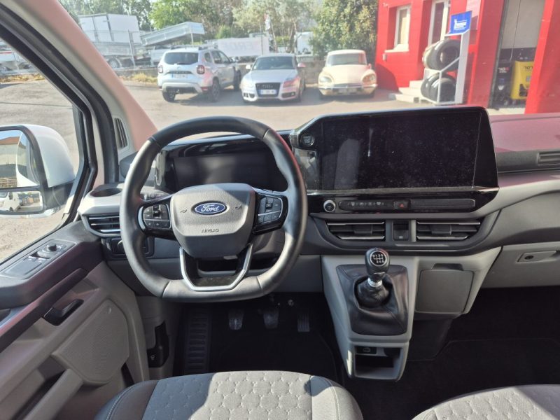 FORD TOURNEO CUSTOM 320 L2H1 2.0 ECOBLUE 150 TITANIUM 2024