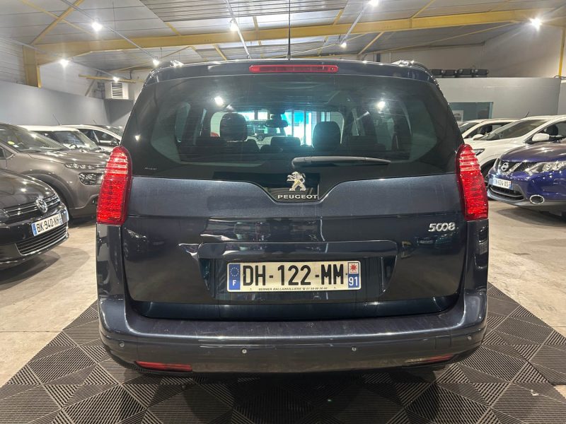 PEUGEOT 5008 2.0 HDI 150CH ALLURE 