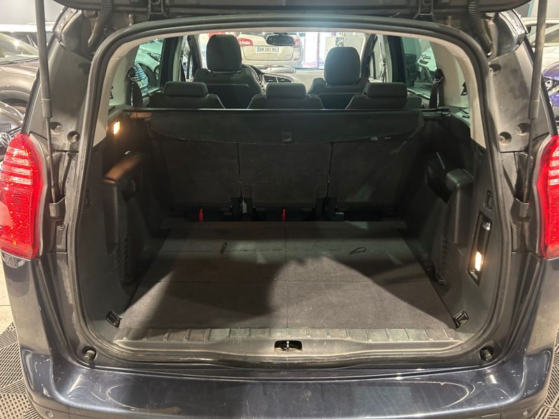 PEUGEOT 5008 2.0 HDI 150CH ALLURE 