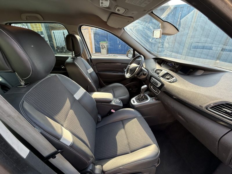 RENAULT GRAND SCENIC III 1.5 DCI 110CV BOSE BVA6 