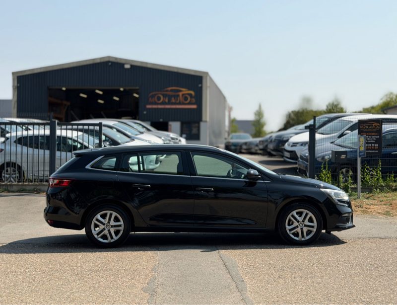 Renault Megane IV Estate 1.5 dCi 110 Zen - Clim - Bluetooth - Boite Auto - Révisée & Garantie 6 Mois