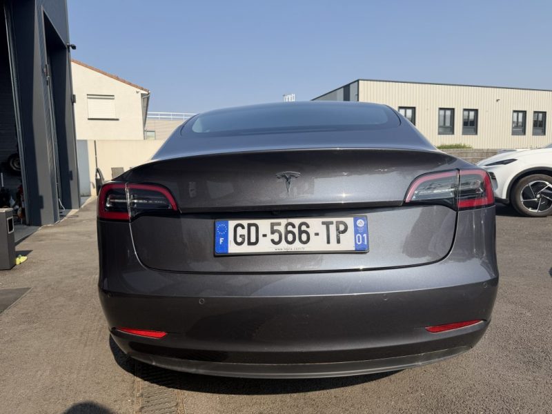 TESLA MODEL 3 STANDARD PLUS 2021 LICORNE