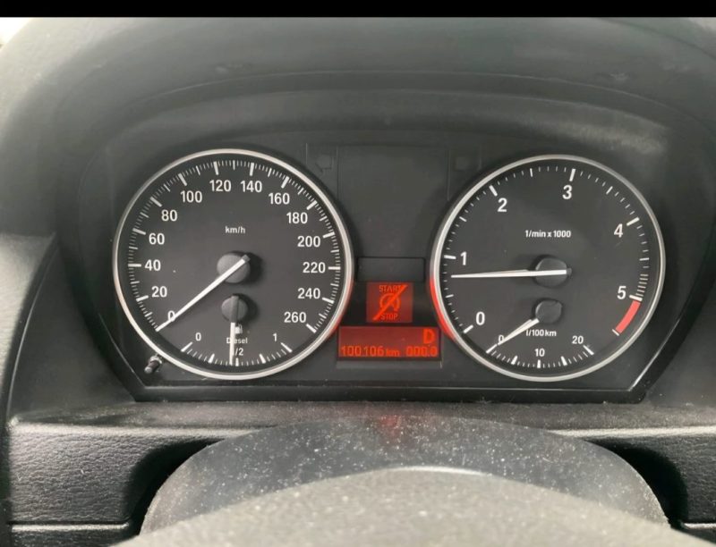 BMW X1  XDRIVE 20D  2013 - 100106 KM
