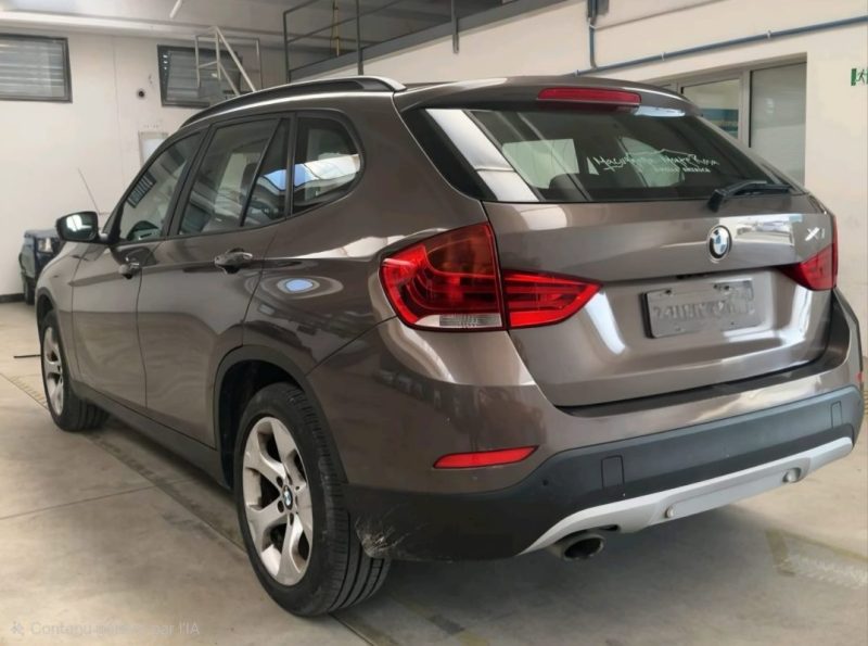 BMW X1  XDRIVE 20D  2013 - 100106 KM