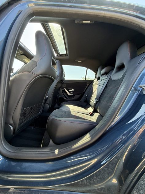 Mercedes Classe A 200d AMG LINE 8G-DCT (Sièges Chauffants |  Toit Ouvrant | Sièges à mémoire)