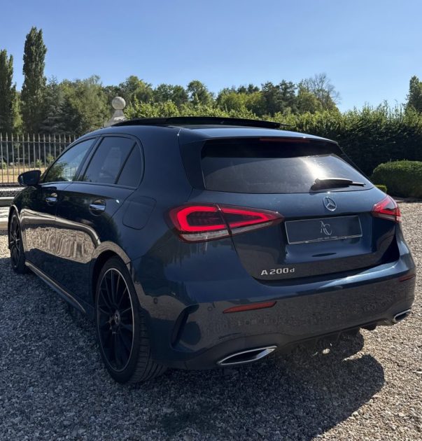 Mercedes Classe A 200d AMG LINE 8G-DCT (Sièges Chauffants |  Toit Ouvrant | Sièges à mémoire)