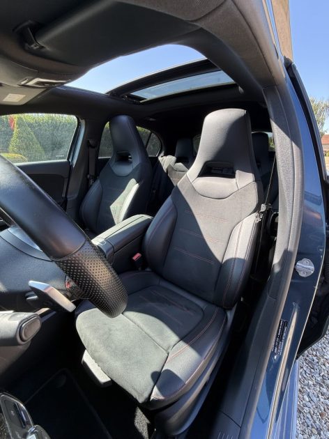 Mercedes Classe A 200d AMG LINE 8G-DCT (Sièges Chauffants |  Toit Ouvrant | Sièges à mémoire)