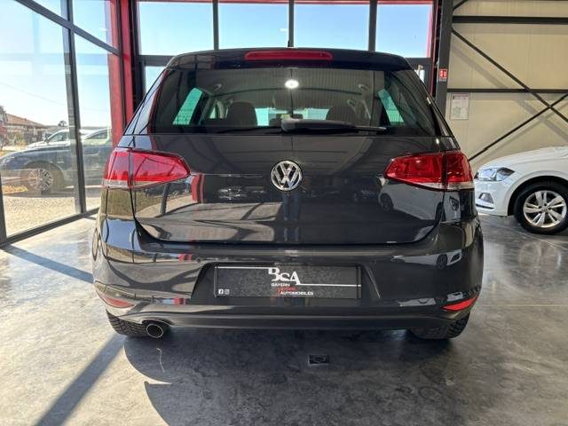 VOLKSWAGEN GOLF 1.6 TDI 2015