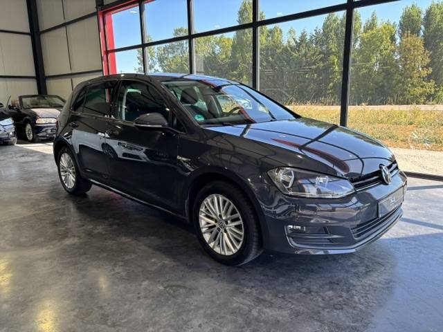 VOLKSWAGEN GOLF 1.6 TDI 2015