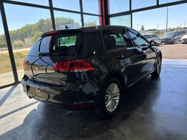 VOLKSWAGEN GOLF 1.6 TDI 2015