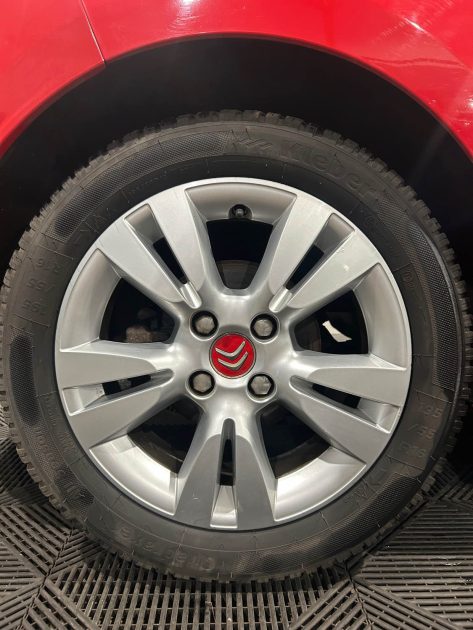 CITROEN DS3 1.6 VTI 120CH SO CHIC 