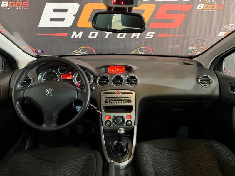 Peugeot 308 I SW 1.6i 16v 120ch Premium 7 Places | Toit panoramique