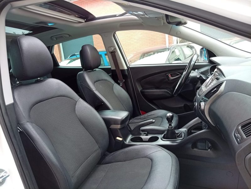 HYUNDAI IX35 1.7 CRDI 115 PACK INVENTIVE LIMITED BLUE DRIVE 2015