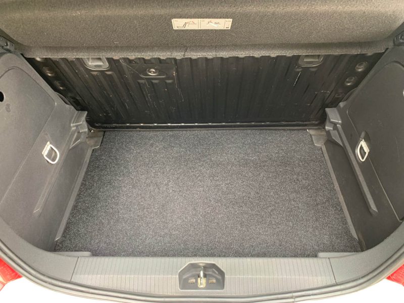 OPEL CORSA 1.0 TWINPORT 65 ESSENTIA 2010