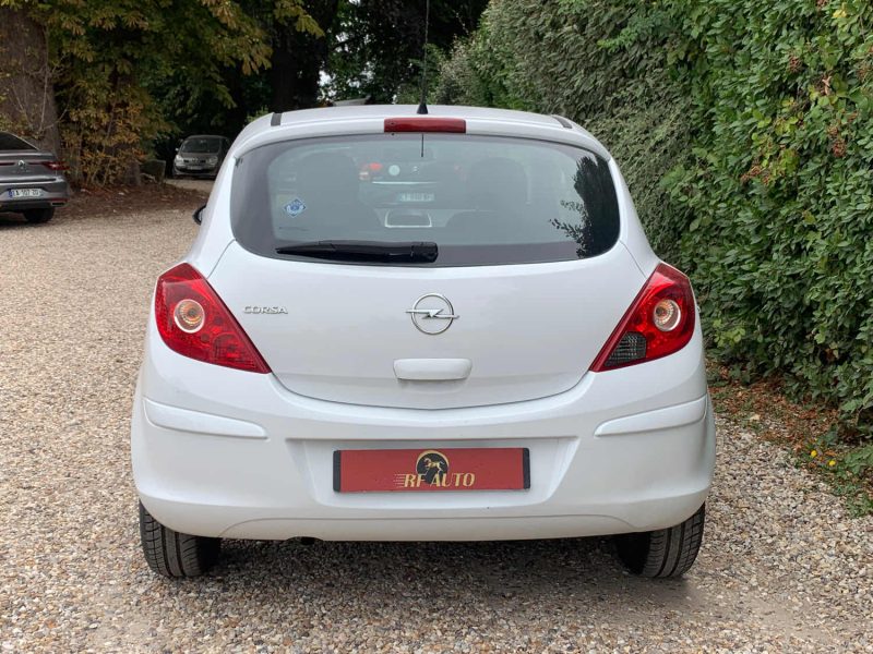 OPEL CORSA 1.0 TWINPORT 65 ESSENTIA 2010