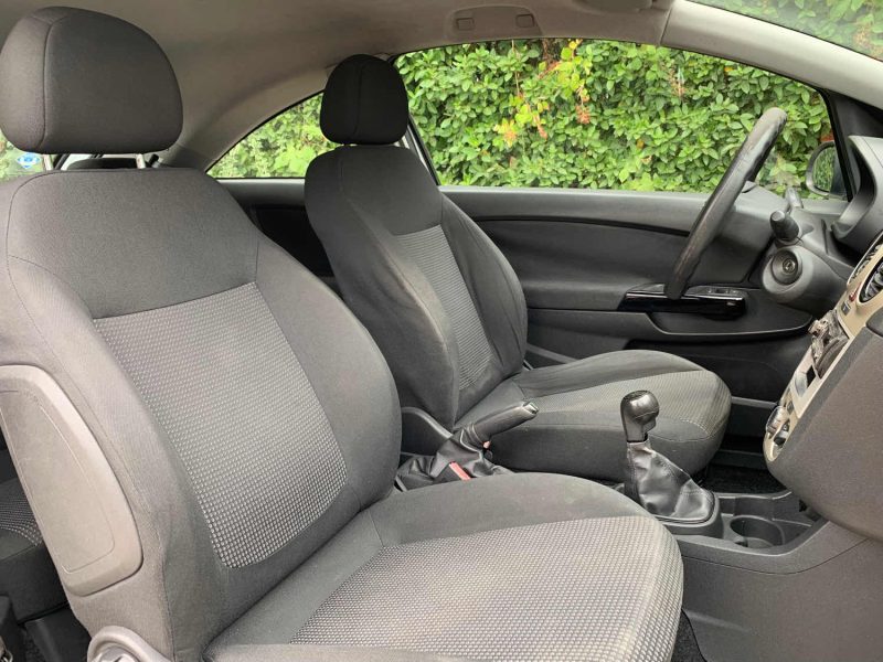 OPEL CORSA 1.0 TWINPORT 65 ESSENTIA 2010