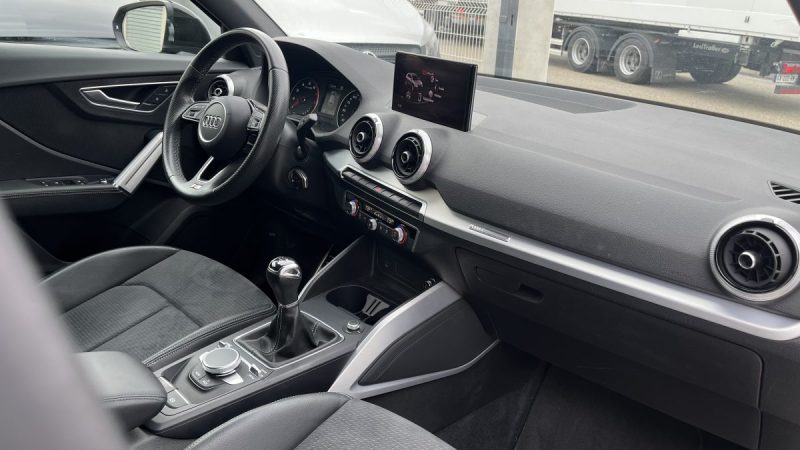 AUDI Q2 30 TFSI 110 cv S LINE PREMIERE MAIN ORIGINE FRANCE 2021