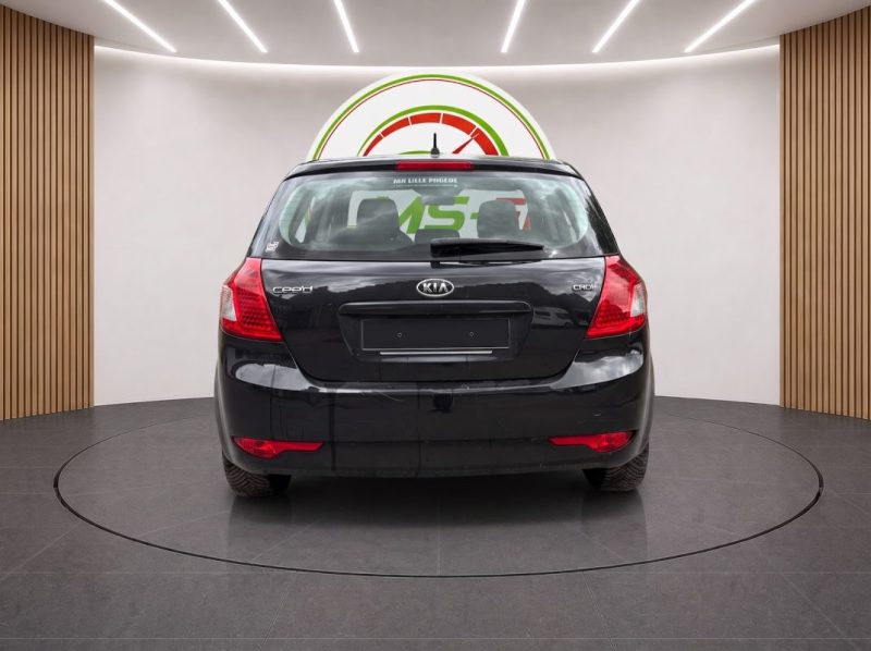 KIA CEE-D 1.6 CRDI 90 MOTION 2012