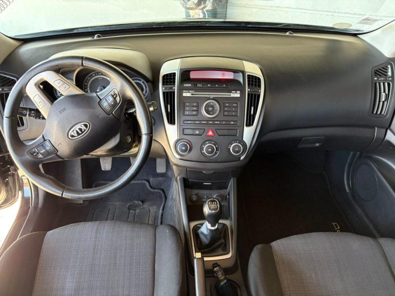 KIA CEE-D 1.6 CRDI 90 MOTION 2012