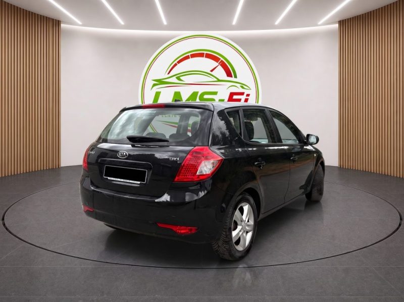KIA CEE-D 1.6 CRDI 90 MOTION 2012