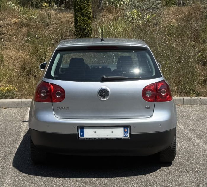VOLKSWAGEN  GOLF  V 1.6 GOAL 2006