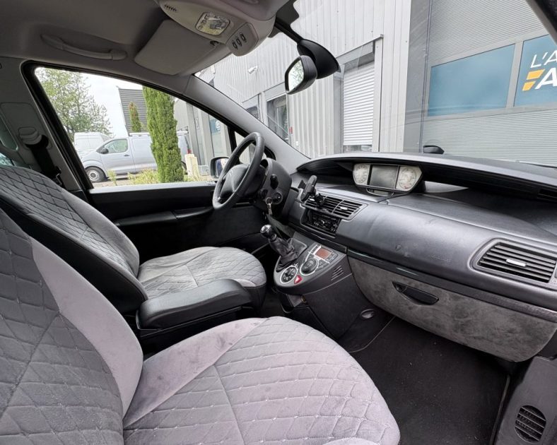 Citroën C8 2.0 HDi 135 ch Exclusive 2014 — 7 places - GARANTIE 6 MOIS