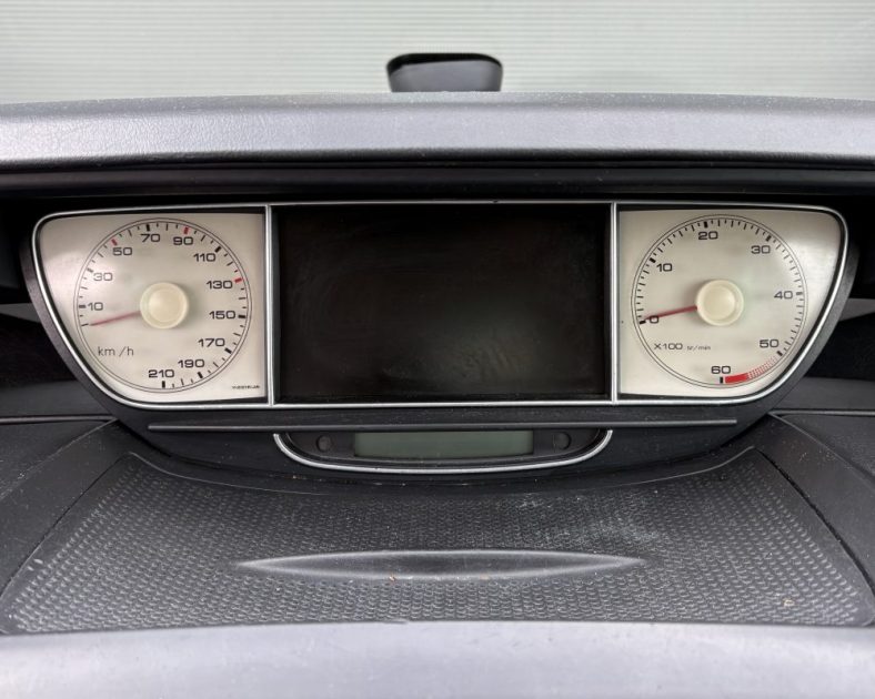 Citroën C8 2.0 HDi 135 ch Exclusive 2014 — 7 places - GARANTIE 6 MOIS