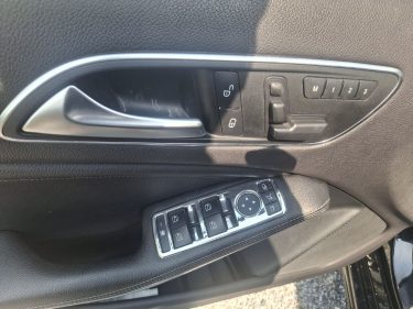 Mercedes-Benz Classe A 220 CDI SENSATION 7G-TRONIC