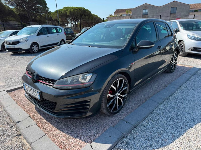 VOLKSWAGEN GOLF VII 2.0 TSI 220 GTI DSG 2014