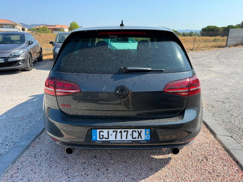 VOLKSWAGEN GOLF VII 2.0 TSI 220 GTI DSG 2014