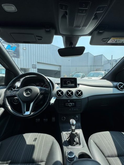 MERCEDES CLASSE B B200 CDI 136 SPORT 2013 GARANTIE