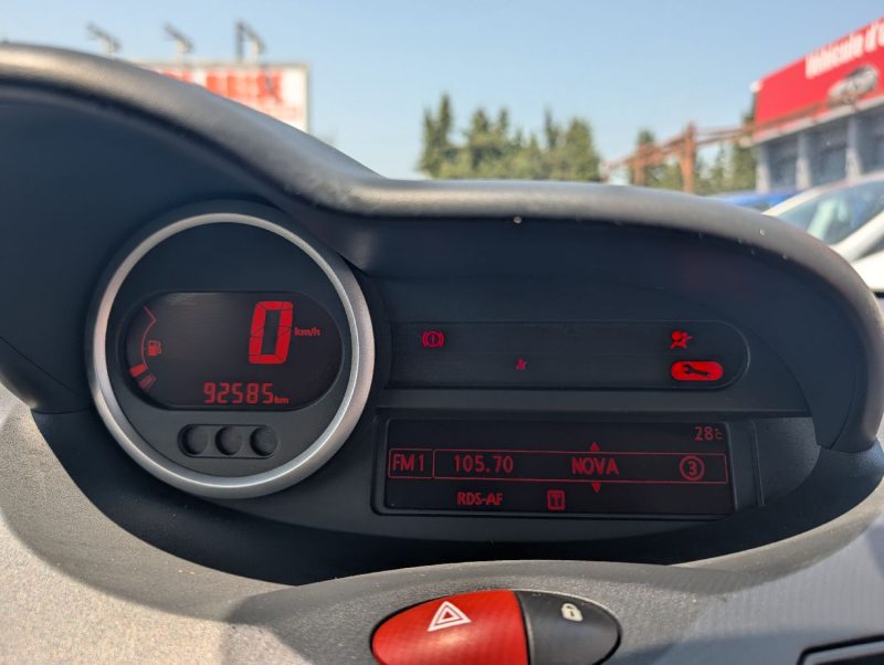 RENAULT TWINGO II 1.2 PURPLE  75CH 92.000MS CERTIFIE GARANTIE 12 MOIS   