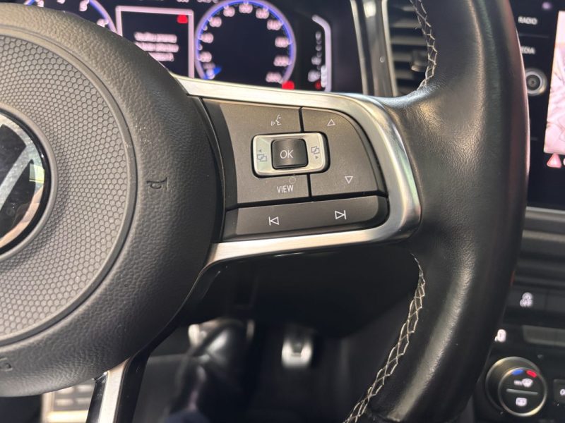 VOLKSWAGEN T ROC R-LINE 150CV dsg7 toit ouvrant