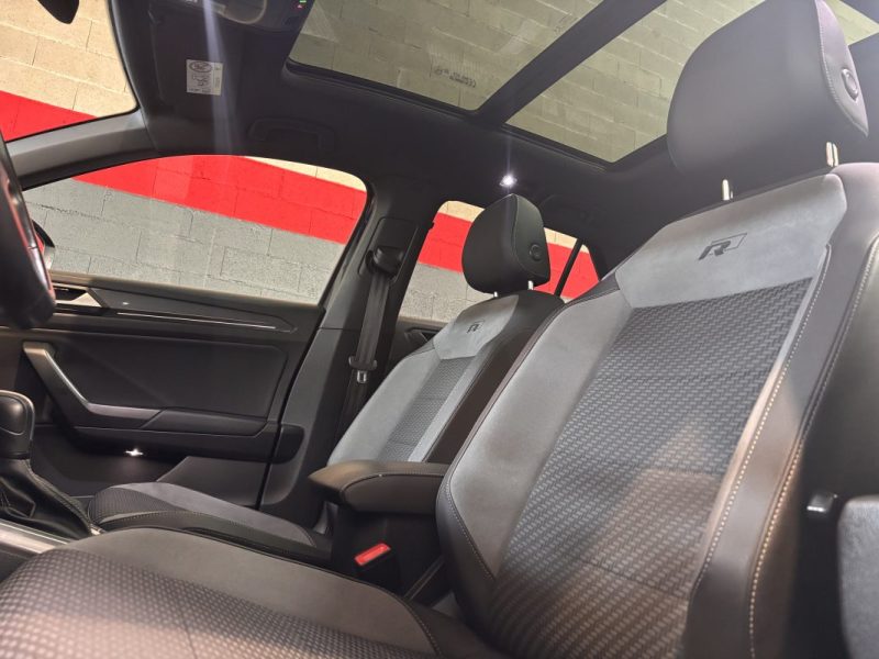 VOLKSWAGEN T ROC R-LINE 150CV dsg7 toit ouvrant